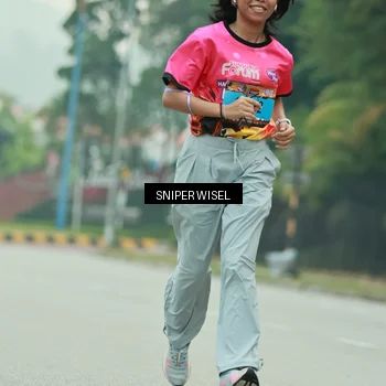 Runner Photo 7042107