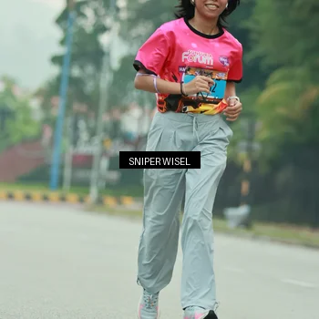 Runner Photo 7042108