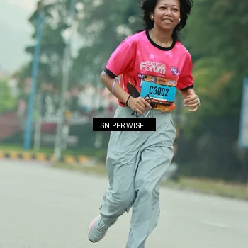 Runner Photo 7042113