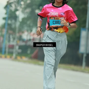 Runner Photo 7042118