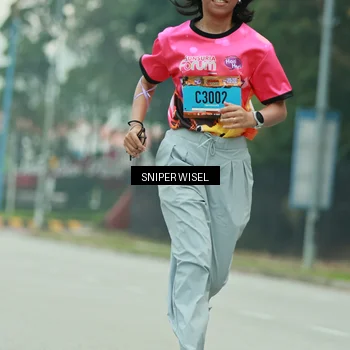 Runner Photo 7042120