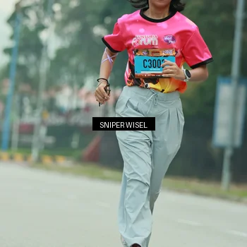 Runner Photo 7042121