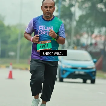 Runner Photo 7042138
