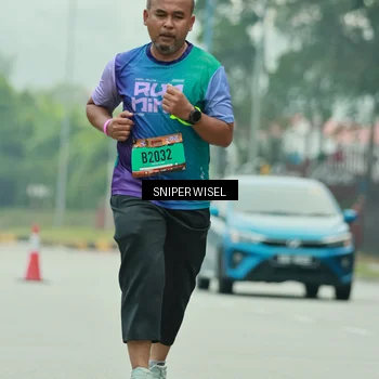 Runner Photo 7042143