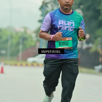 Runner Photo 7042144