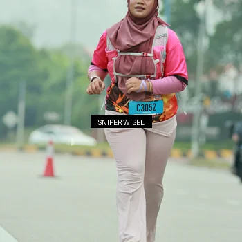 Runner Photo 7042167