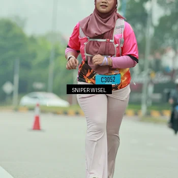 Runner Photo 7042168