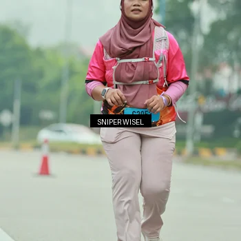 Runner Photo 7042170
