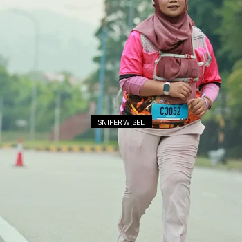 Runner Photo 7042175