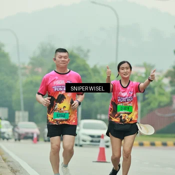 Runner Photo 7042184