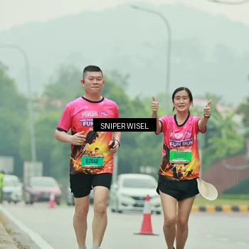 Runner Photo 7042188