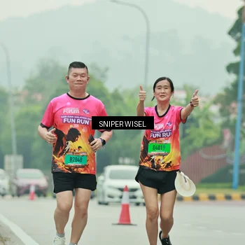 Runner Photo 7042191