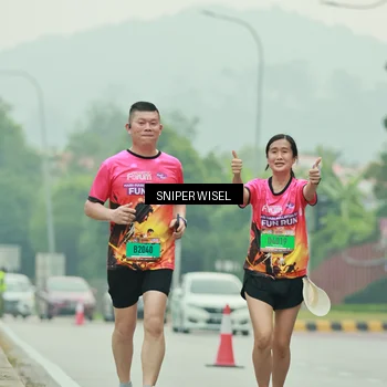 Runner Photo 7042192