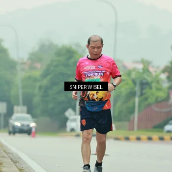 Runner Photo 7042245