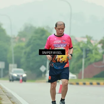 Runner Photo 7042250