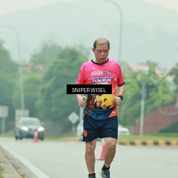 Runner Photo 7042253
