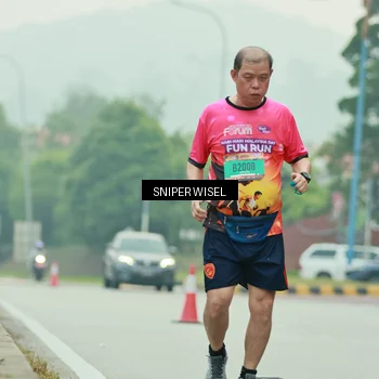 Runner Photo 7042262