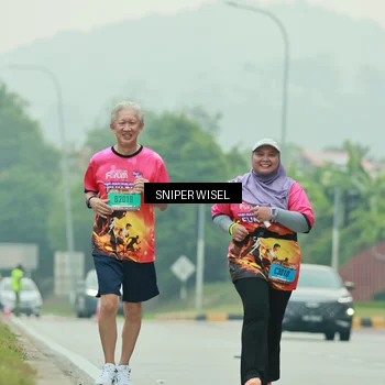 Runner Photo 7042294