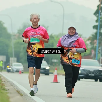 Runner Photo 7042302