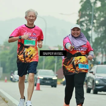 Runner Photo 7042314