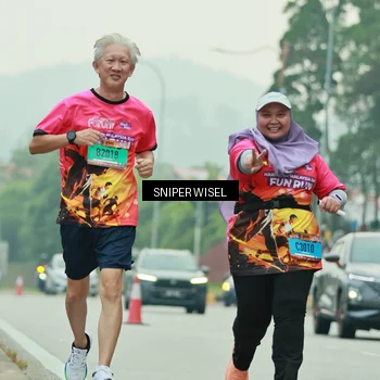 Runner Photo 7042316