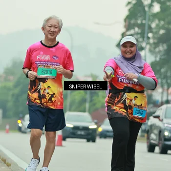 Runner Photo 7042320
