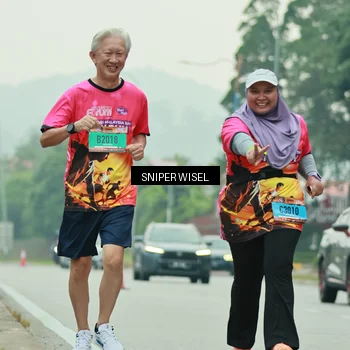 Runner Photo 7042332