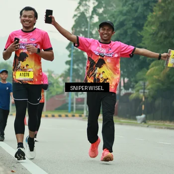 Runner Photo 7042373