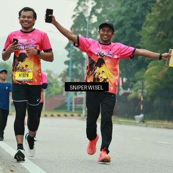 Runner Photo 7042374