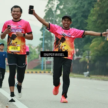 Runner Photo 7042375