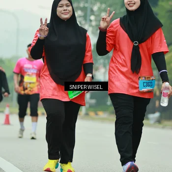 Runner Photo 7042442