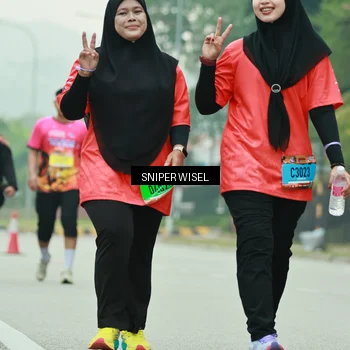 Runner Photo 7042444