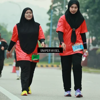 Runner Photo 7042445