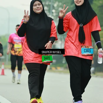 Runner Photo 7042451