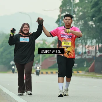 Runner Photo 7042462