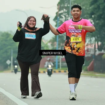 Runner Photo 7042475