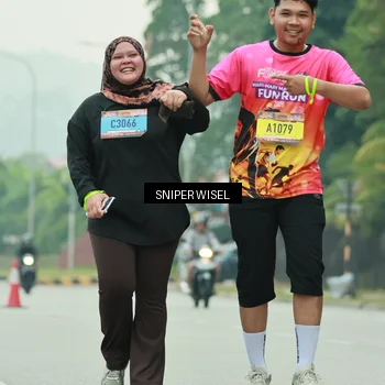 Runner Photo 7042495