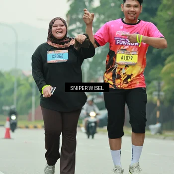 Runner Photo 7042496