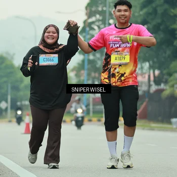 Runner Photo 7042499