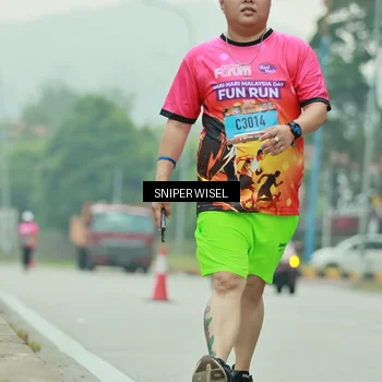 Runner Photo 7042513