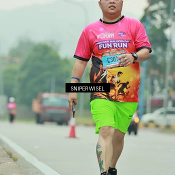 Runner Photo 7042514