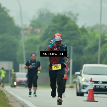 Runner Photo 7042526