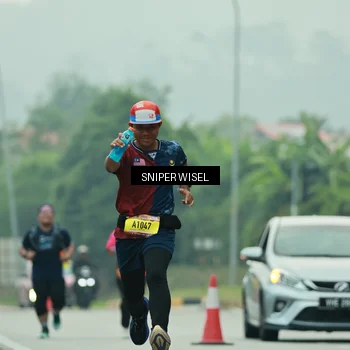 Runner Photo 7042536