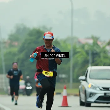 Runner Photo 7042544