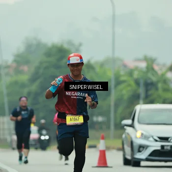 Runner Photo 7042546