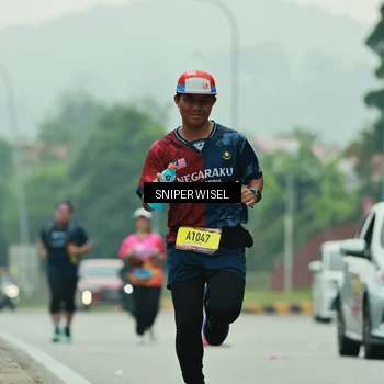 Runner Photo 7042552