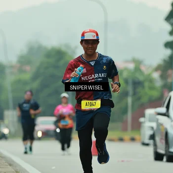 Runner Photo 7042554