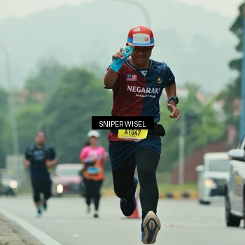 Runner Photo 7042558