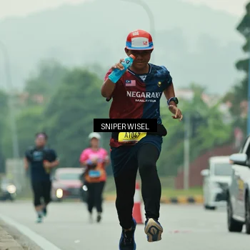 Runner Photo 7042559
