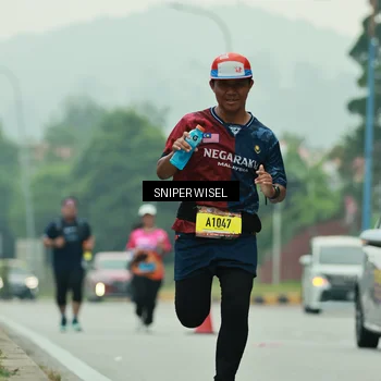 Runner Photo 7042567